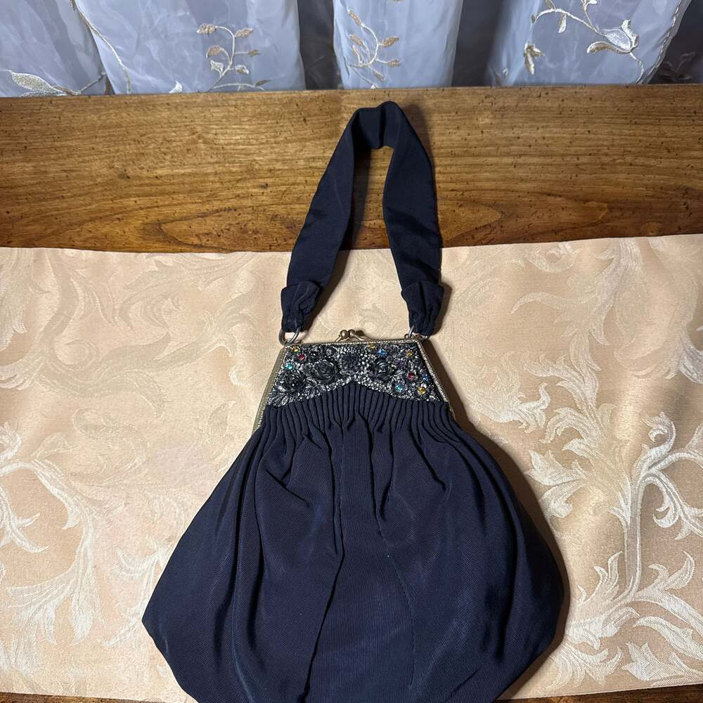 Vintage 1940s Vharlry Original Black‎ Handbag with Ornate Jeweled Filigree Clasp